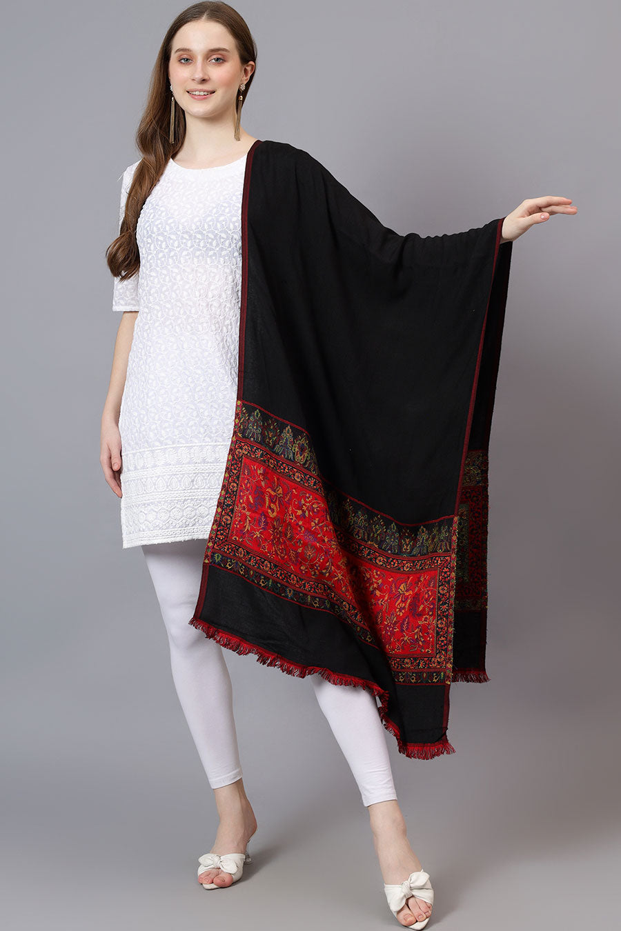 Black Contrast Border Fine Wool Stole