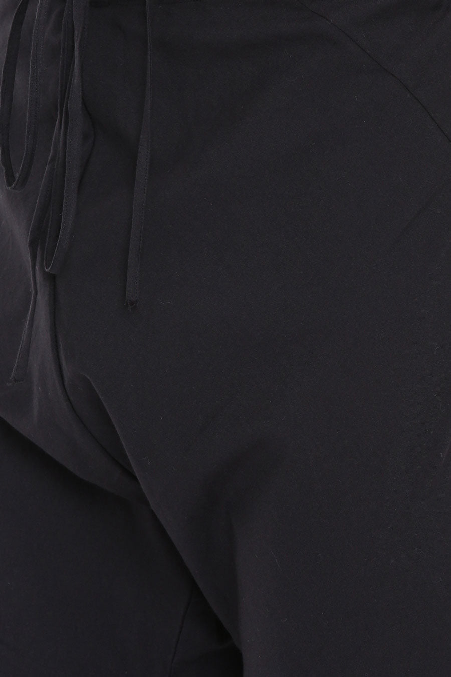 Black Stitch-Detailed Kurta Set
