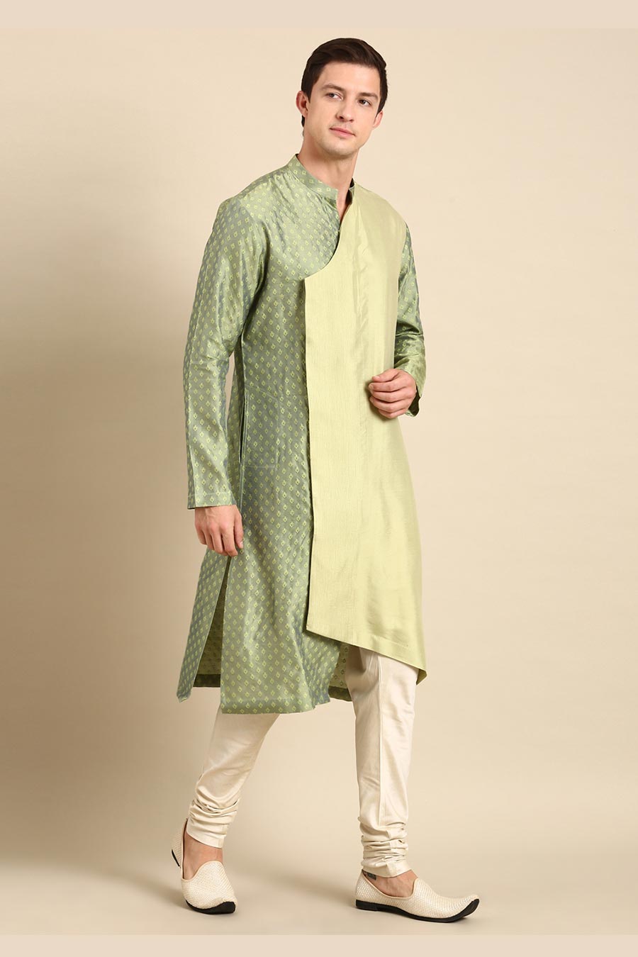 Green Jacquard Panelled Kurta Set