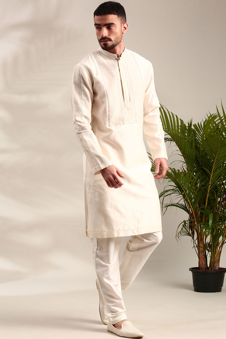 Ivory Chanderi Embroidered Kurta Set