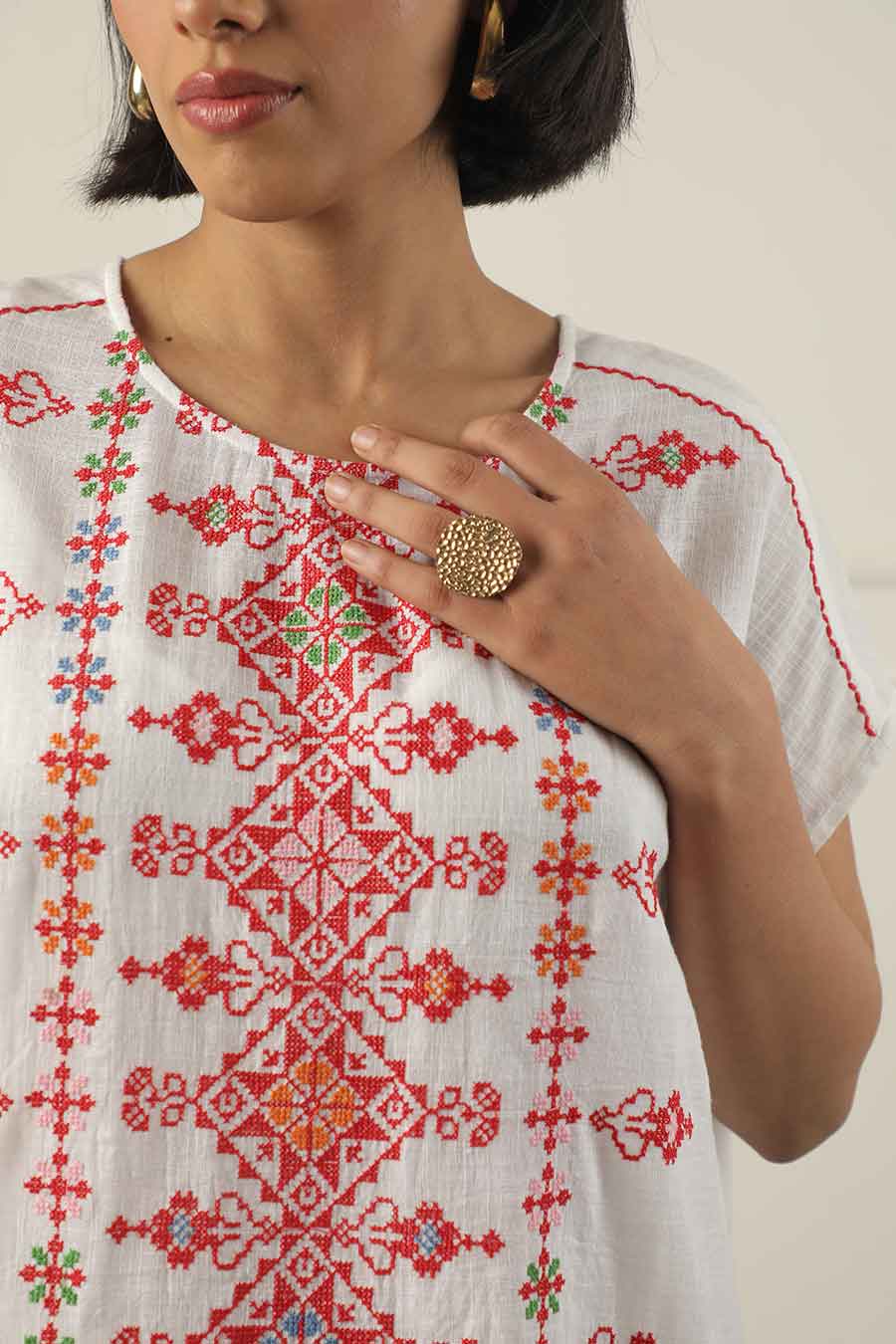 White Embroidered Short Kaftan Dress