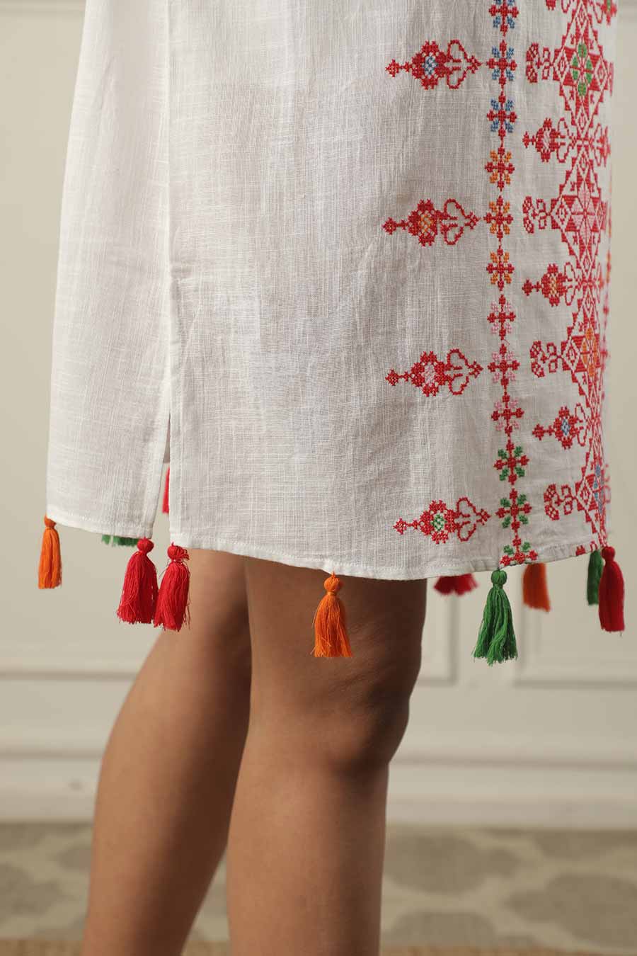 White Embroidered Short Kaftan Dress