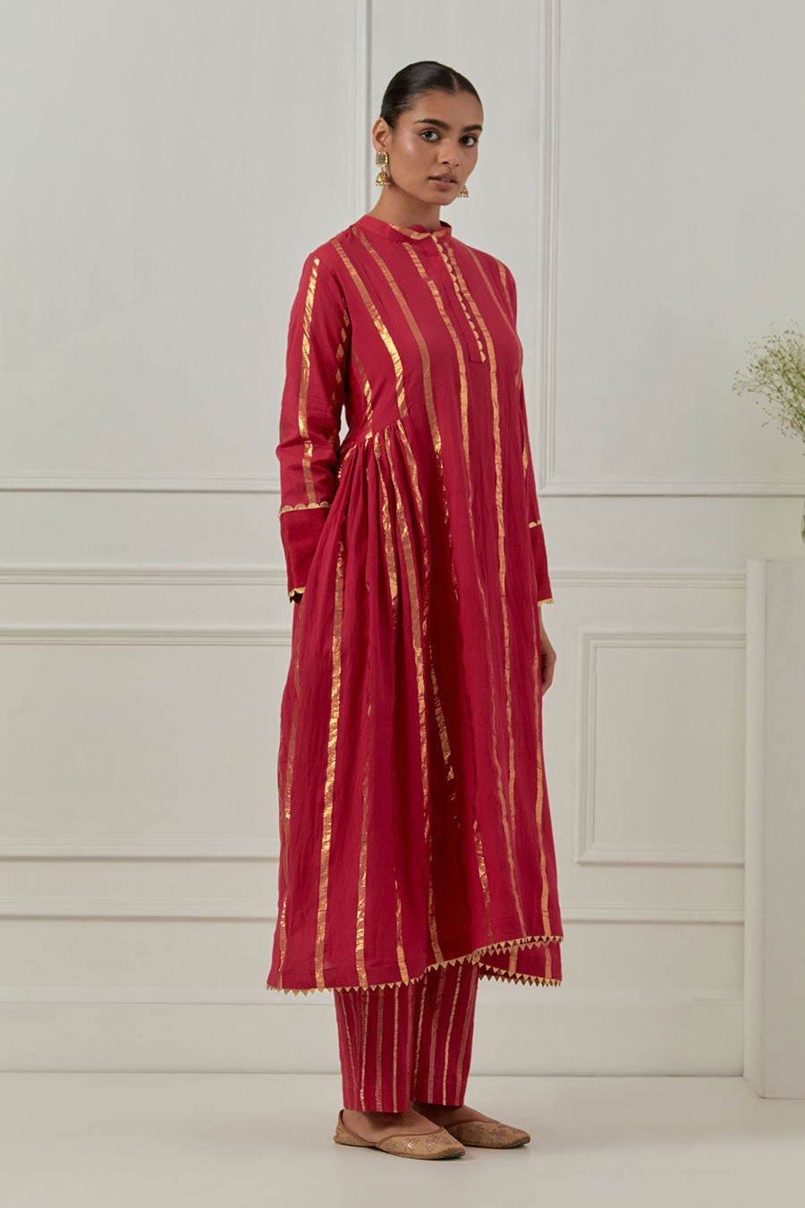 Yashoda Devi Pink Cotton Lurex Kurta Set