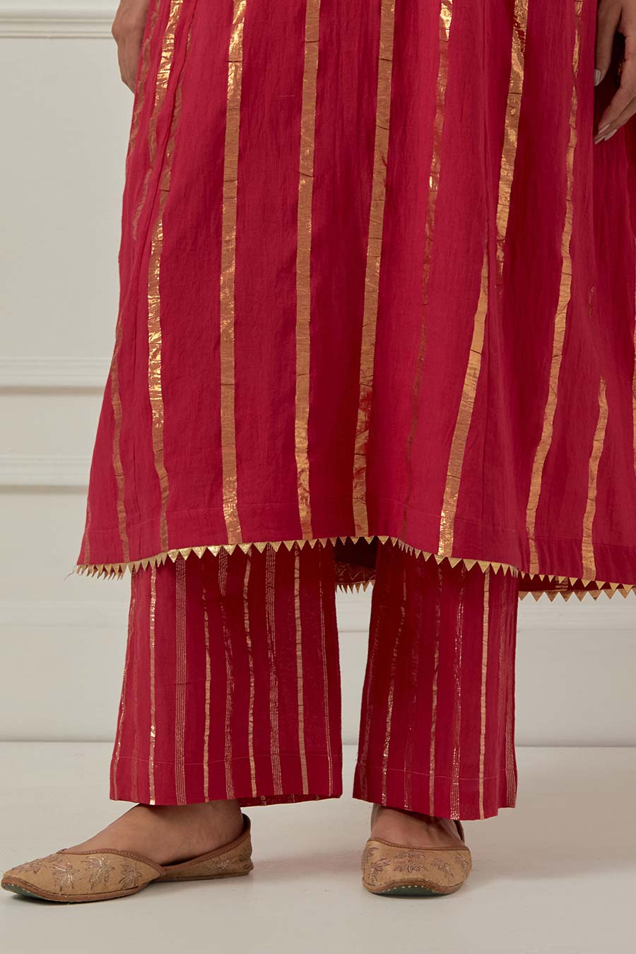 Yashoda Devi Pink Cotton Lurex Kurta Set