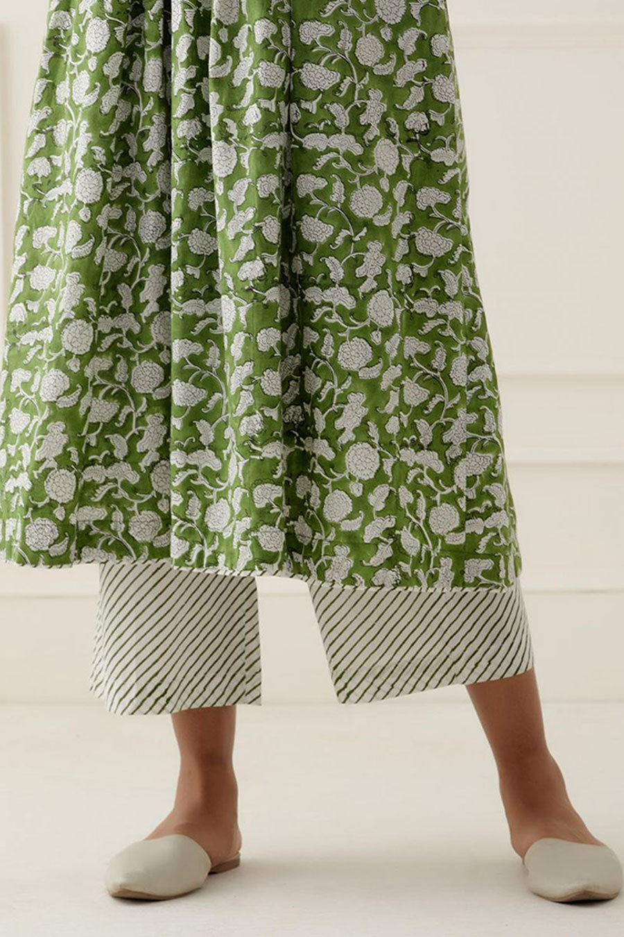 Green & White Kira Printed Kurta Set