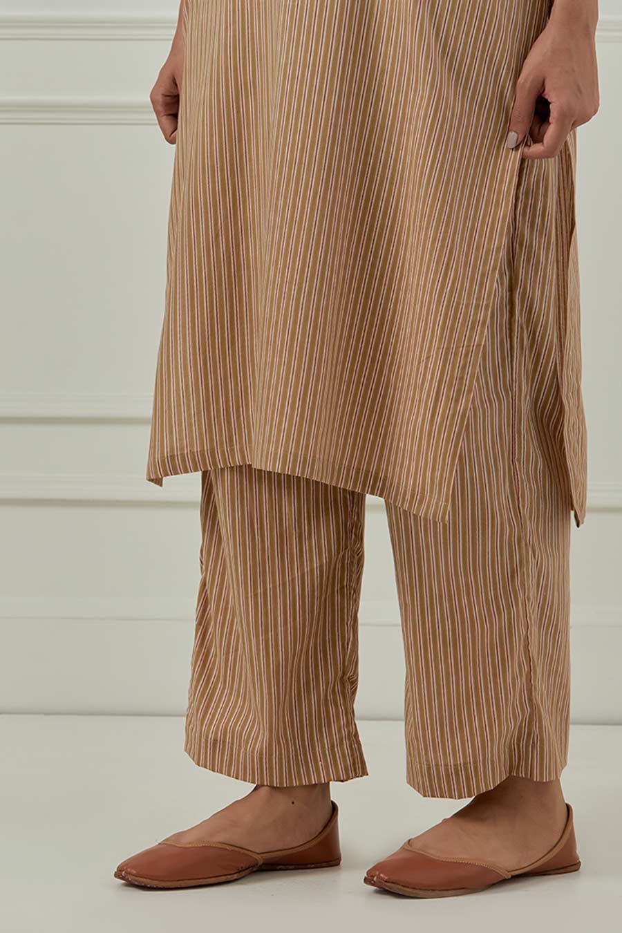 Mustard Aster Stripes Printed Kurta Set
