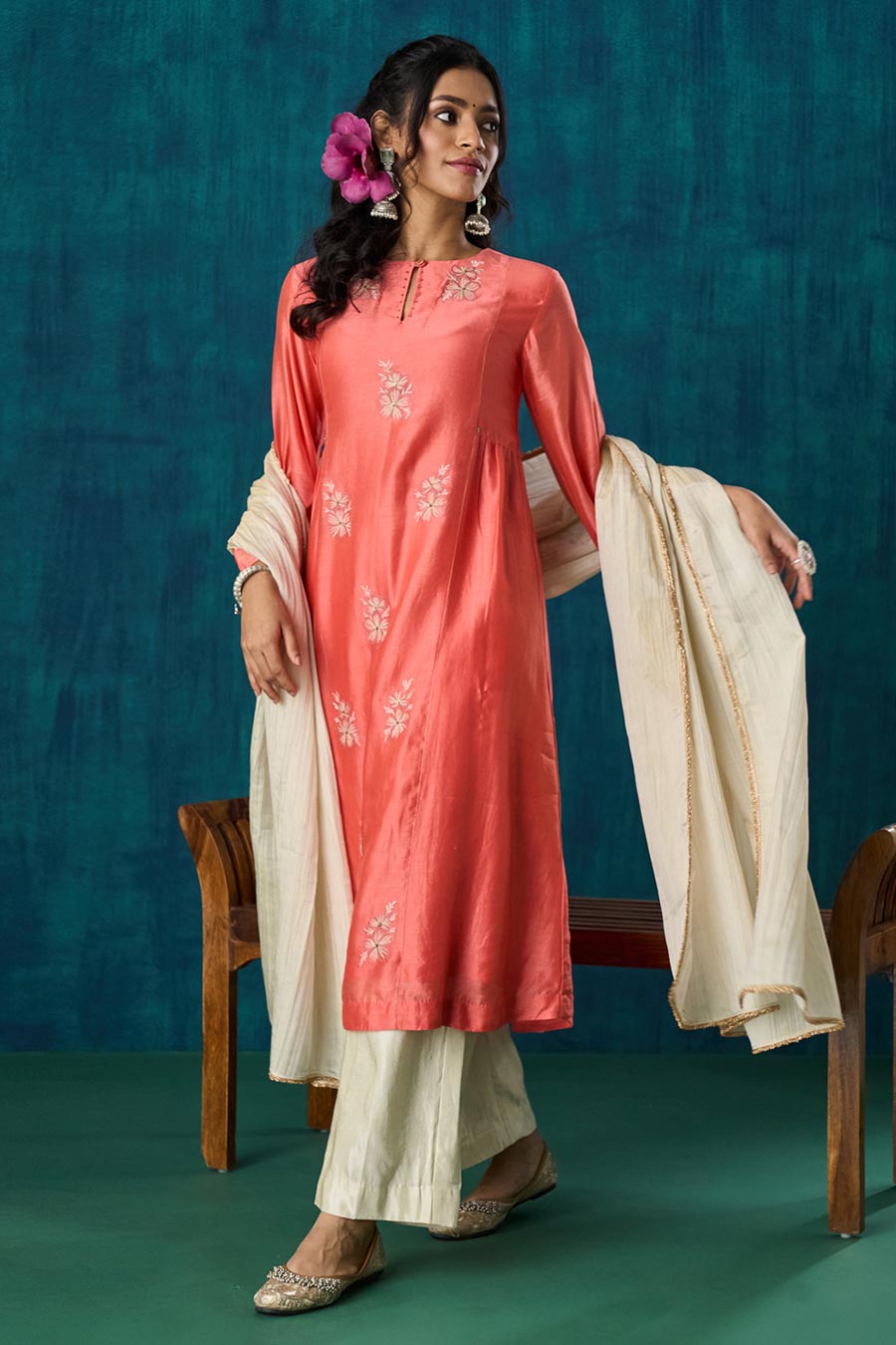 Off-White Crinkle Tissue Dupatta