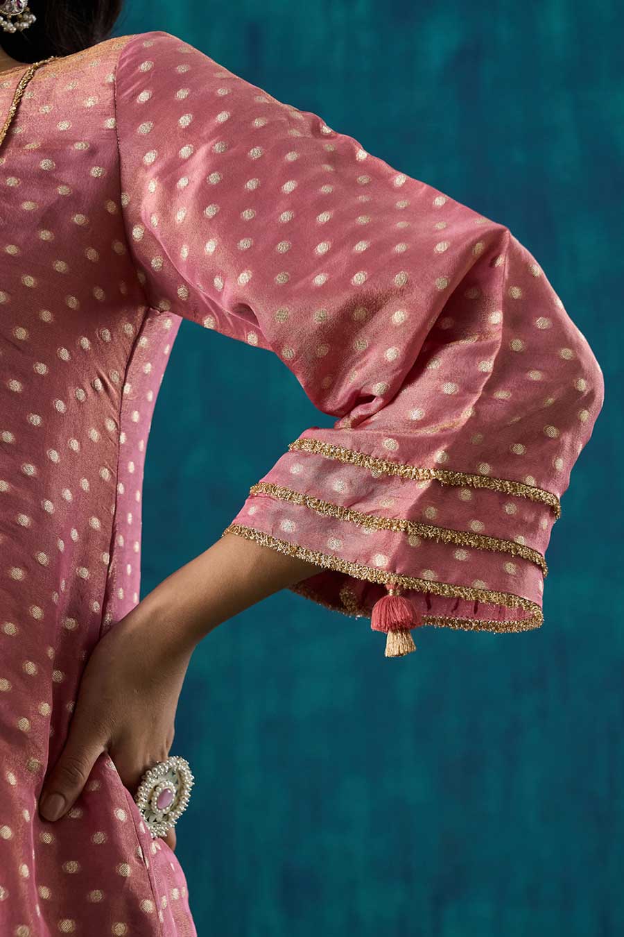Pink Zari Butti Amala Kurta Set