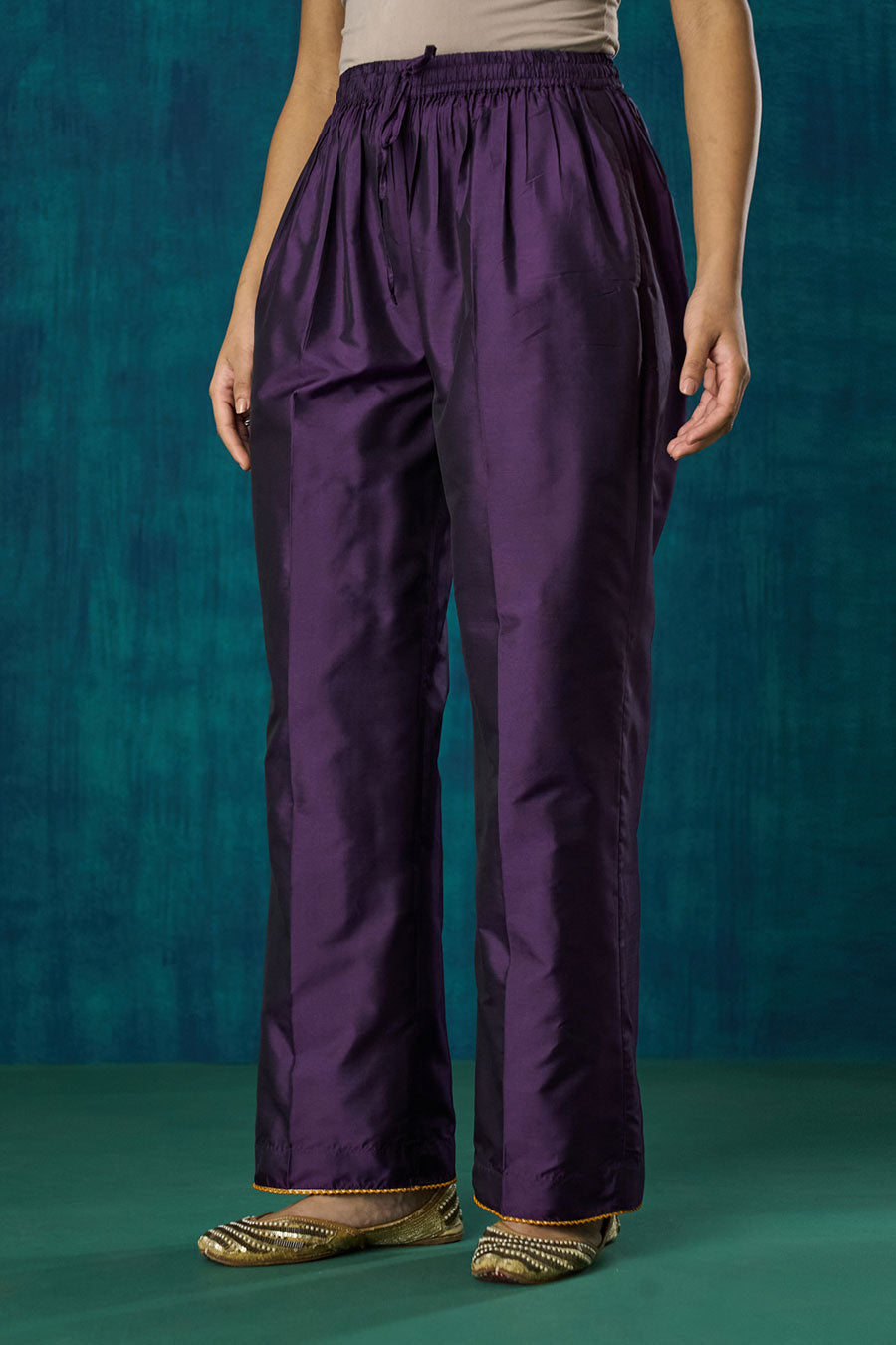 Purple Embroidered Shobhita Kurta Set