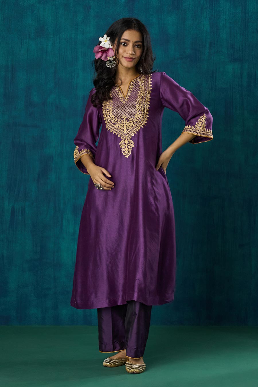 Purple Embroidered Shobhita Kurta Set