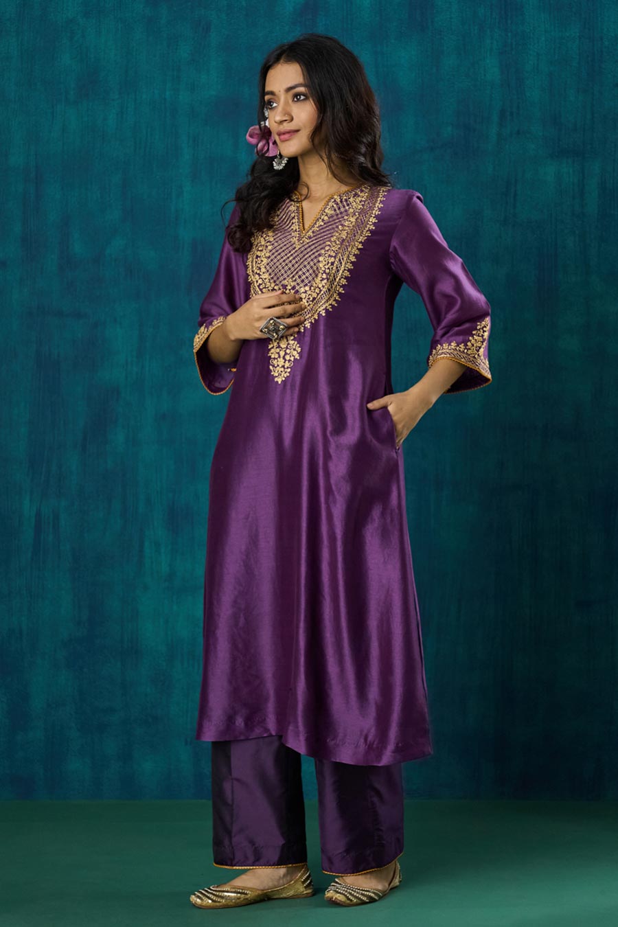 Purple Embroidered Shobhita Kurta Set
