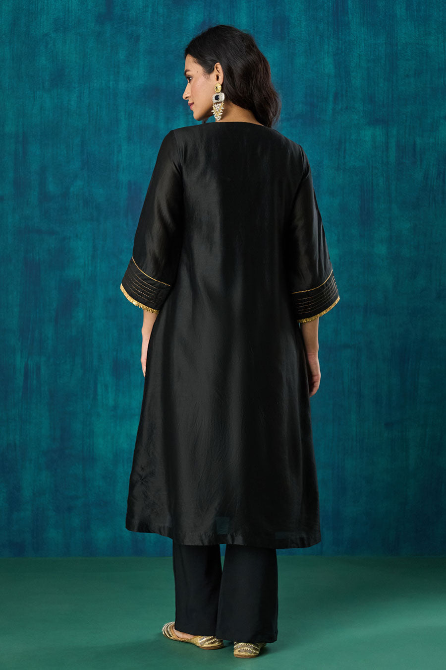 Black Embellished Krisha Kurta Set