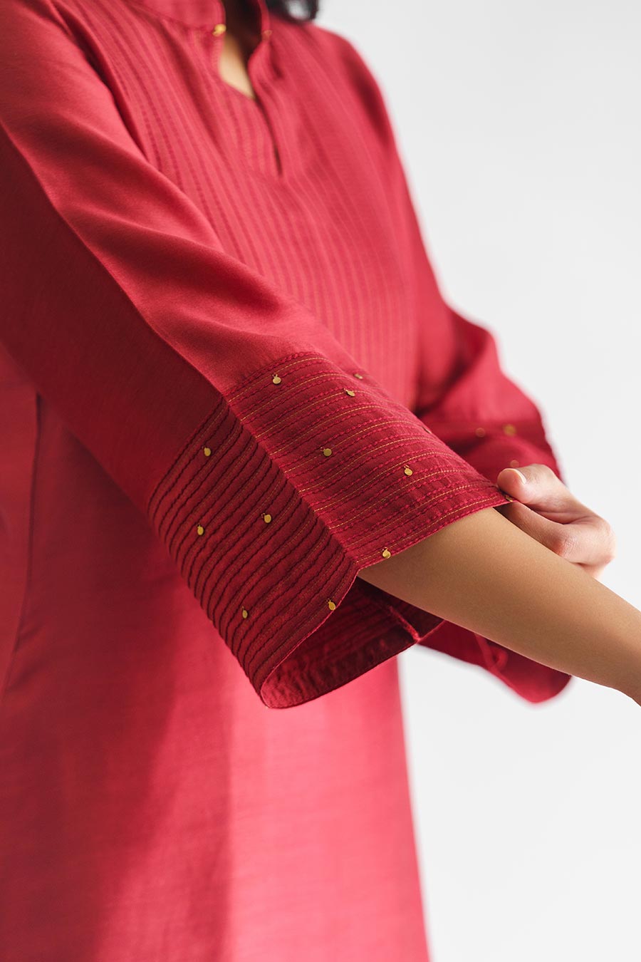 Maroon Threadwork Kurta With Slip