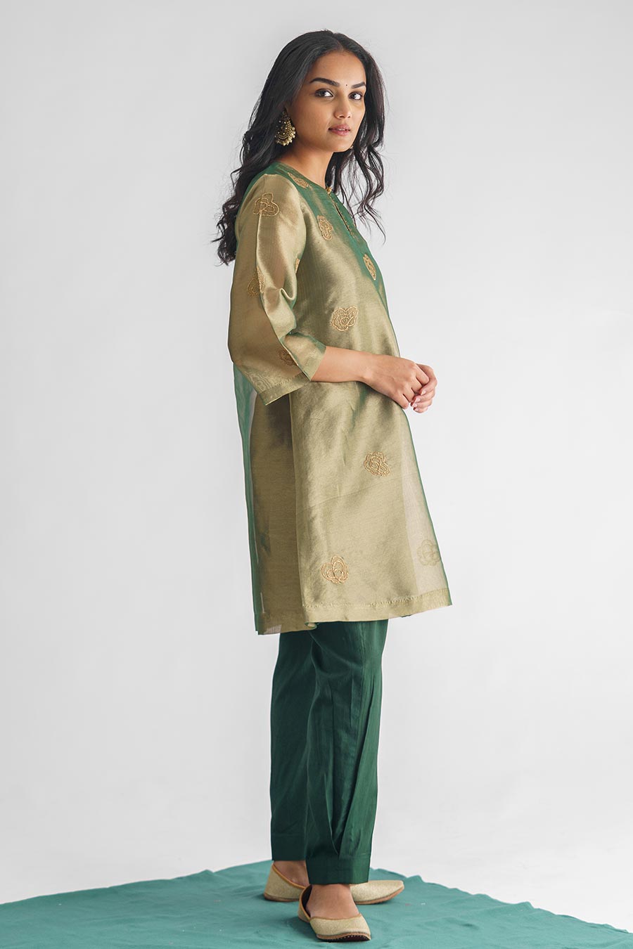Green Floral Embroidered Kurta