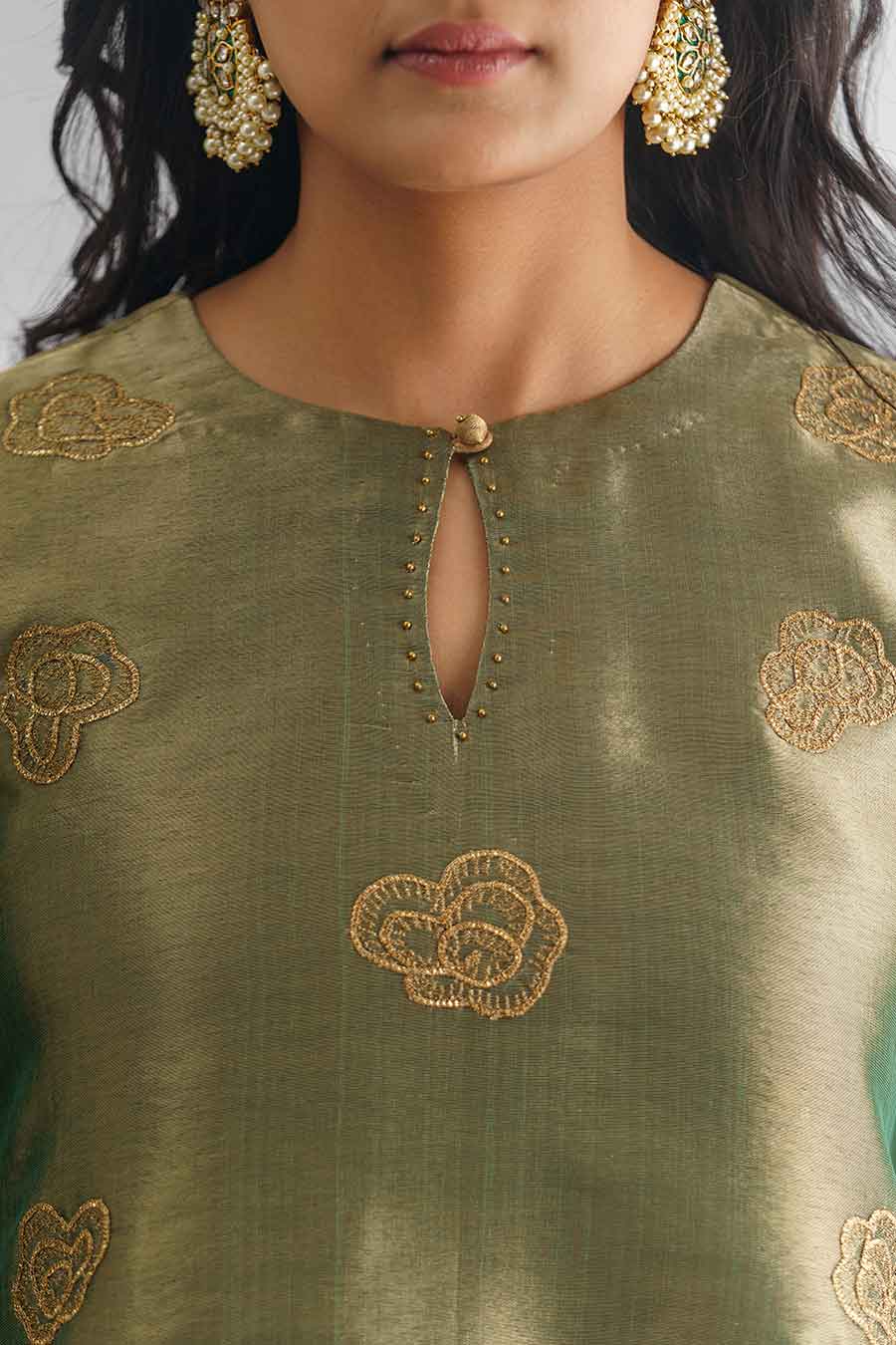 Green Floral Embroidered Kurta