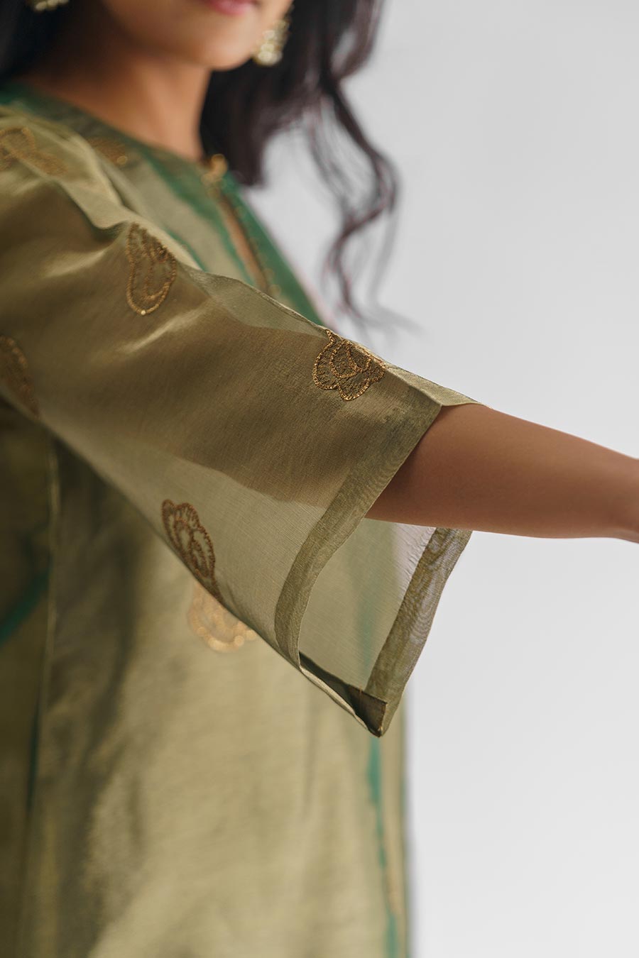 Green Floral Embroidered Kurta