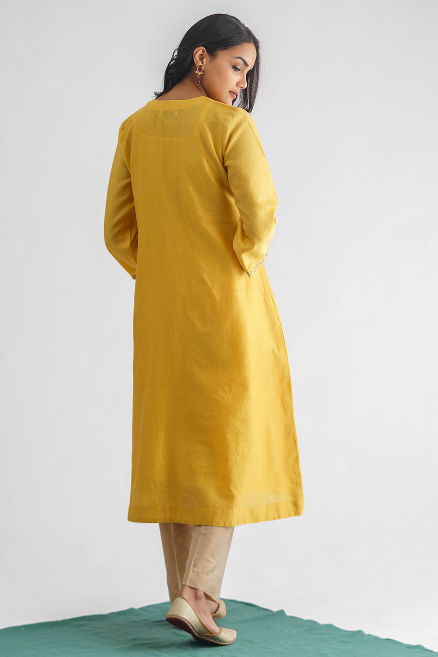 Yellow Gold Floral Embroidered Kurta With Slip