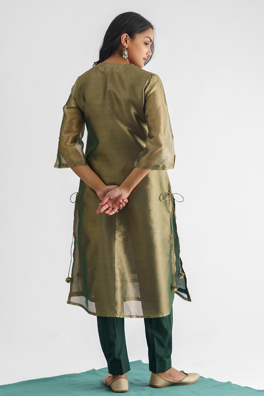 Green Sequins Embroidered Kurta Set (Set of 3)