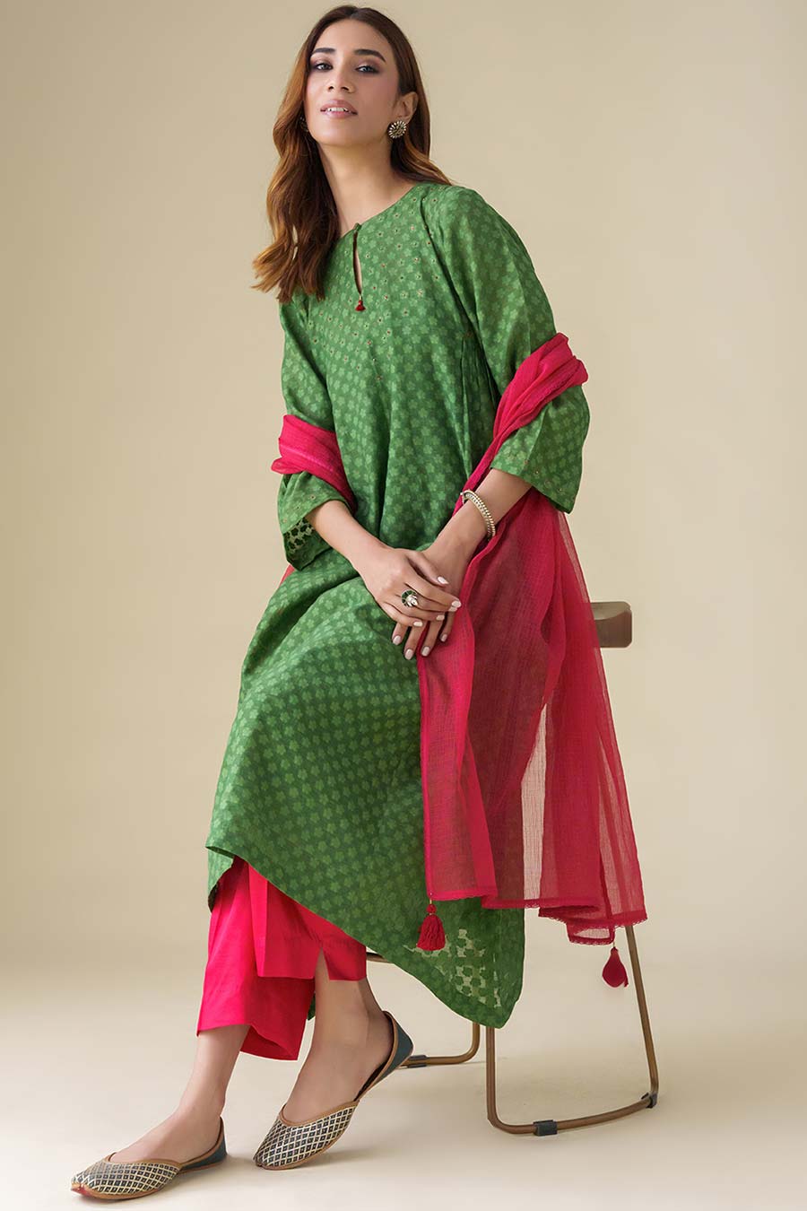 Green Hand-Embellished Kurta Set (Set of 3)