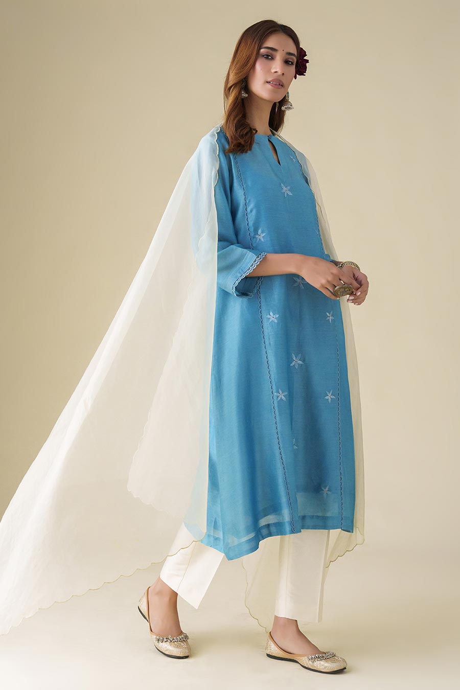 Blue Floral Embroidered Kurta Set (Set of 3)