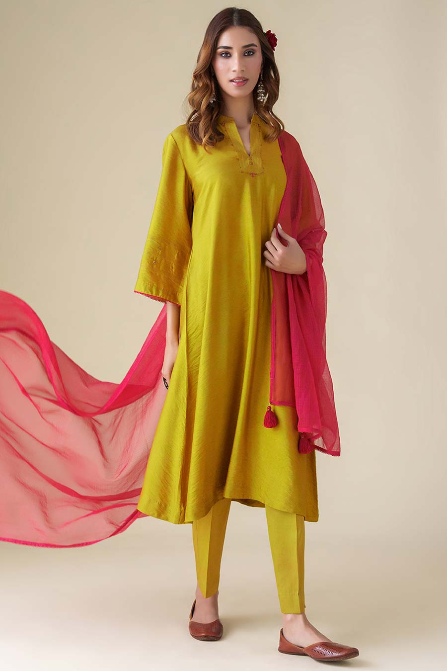 Mustard Hand-Embroidered Kurta Set (Set of 3)