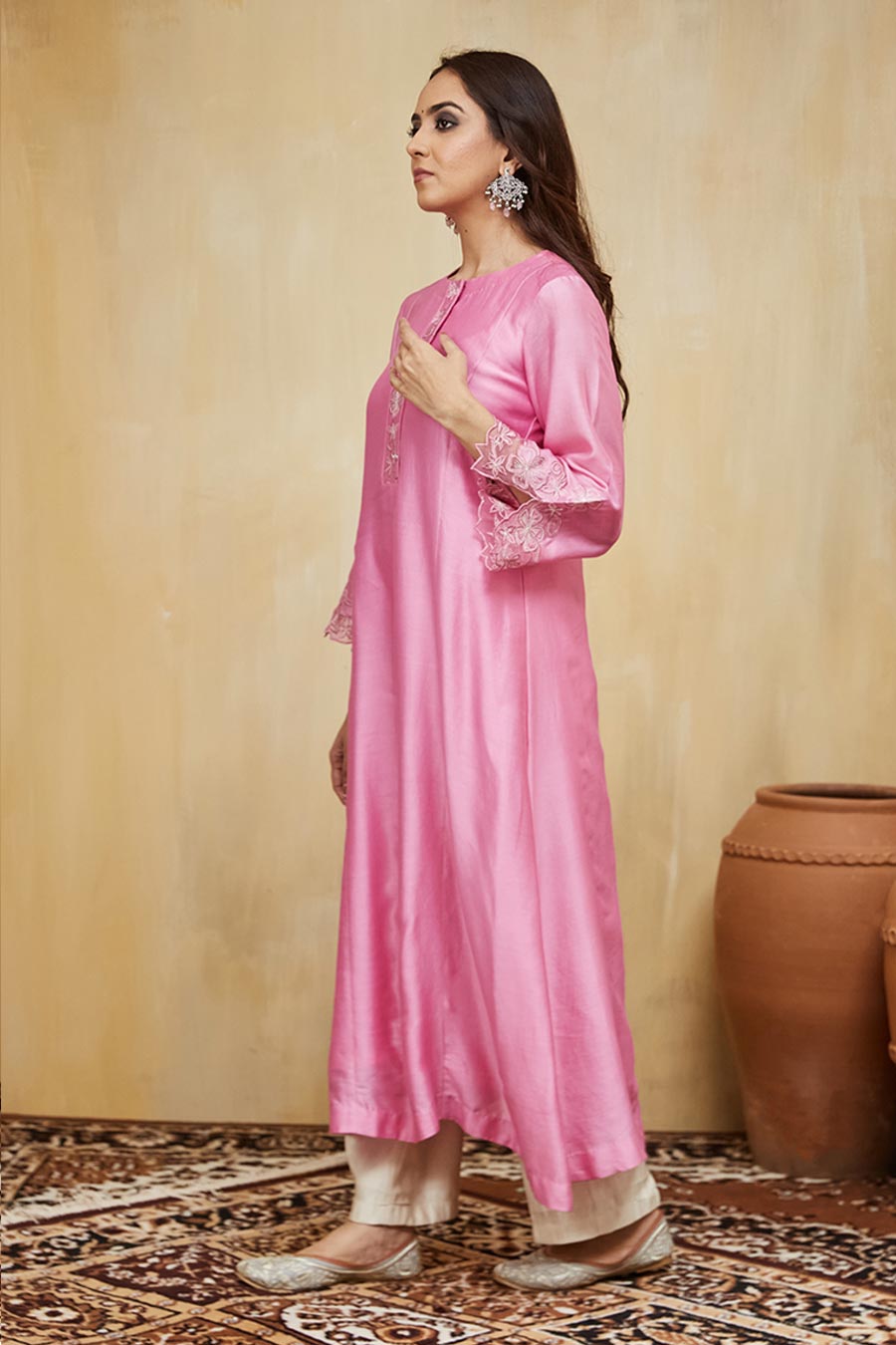 Pink Dina Floral Embroidered Kurta