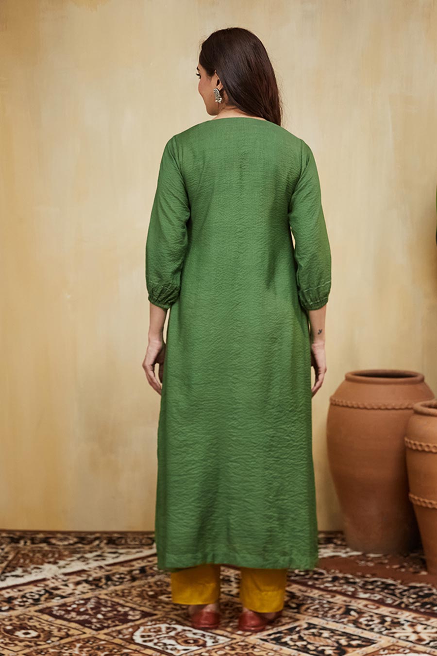 Green Gardenia Floral Embroidered Kurta