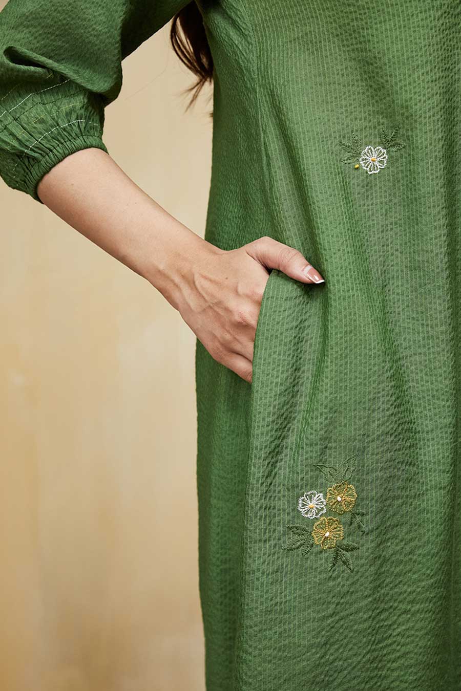 Green Gardenia Floral Embroidered Kurta