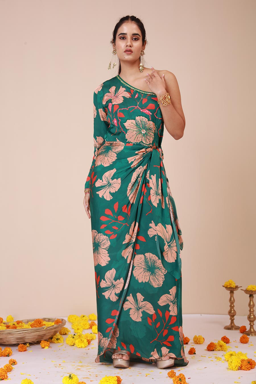 Green Hibiscus Embroiderd One-Shoulder Dress