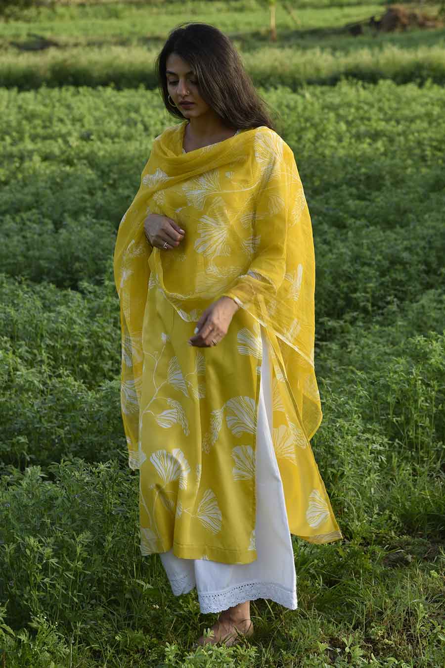 Nuha Printed Kurta & Dupatta Set