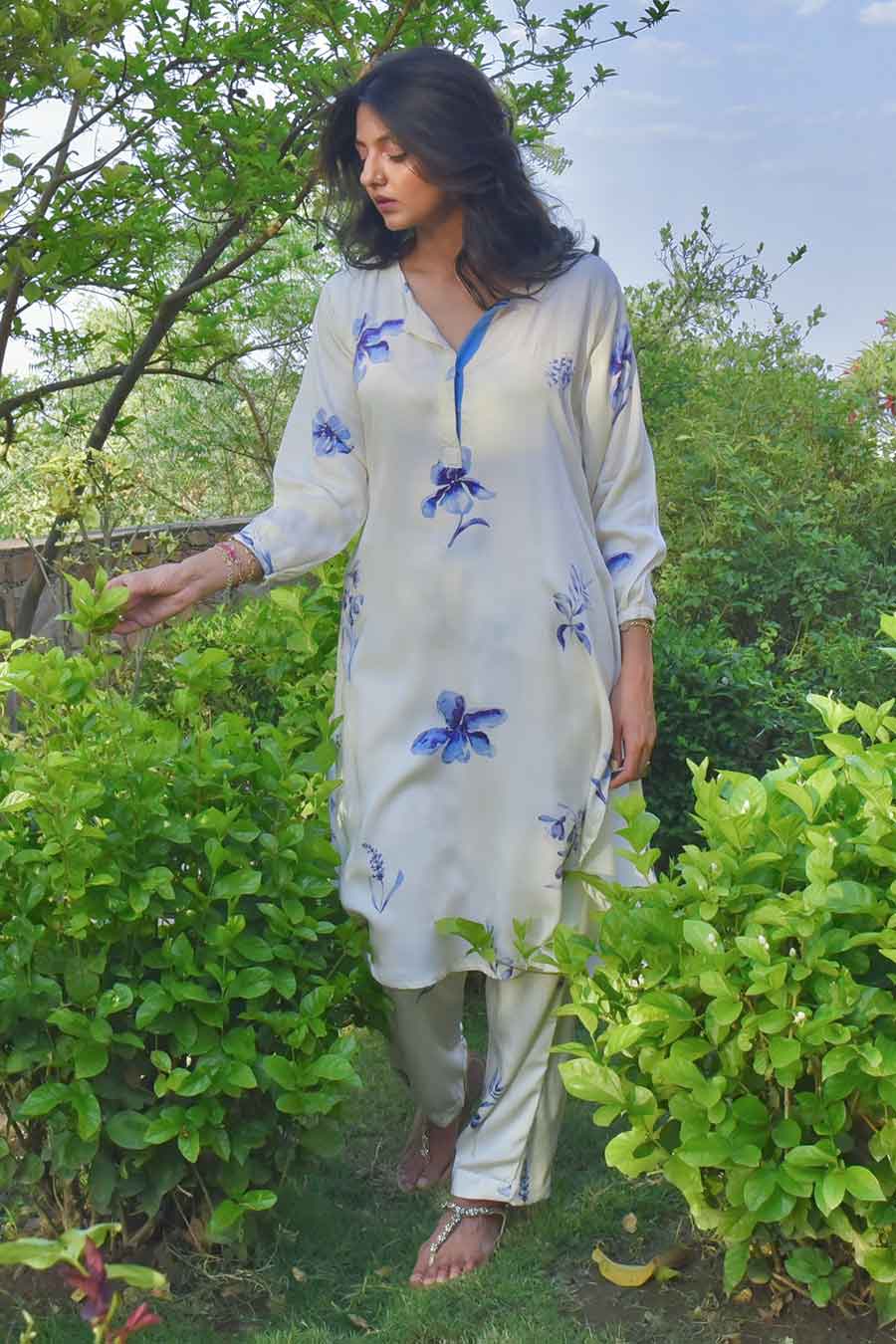 White Camellia Printed Kurta