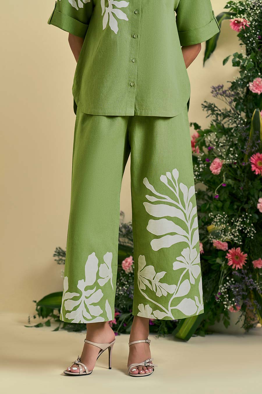 Green Soleil Linen Embroidered Co-Ord Set