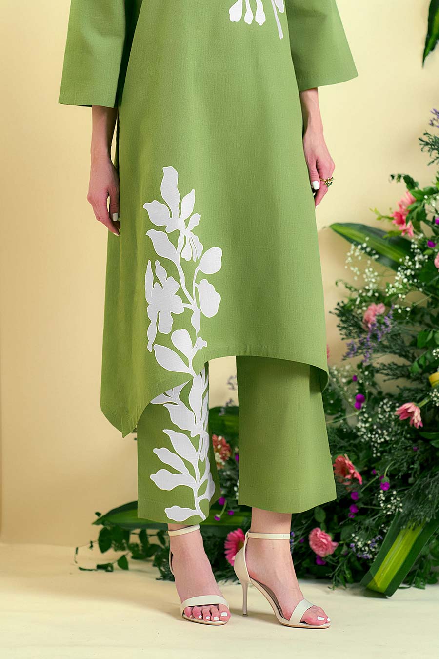 Green Willow Linen Embroidered Co-Ord Set
