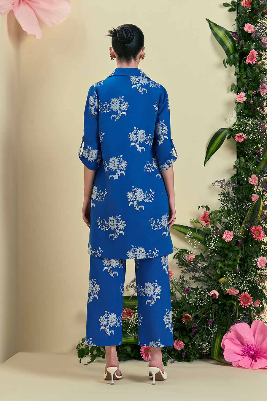 Blue Brisa Linen Embroidered Jacket