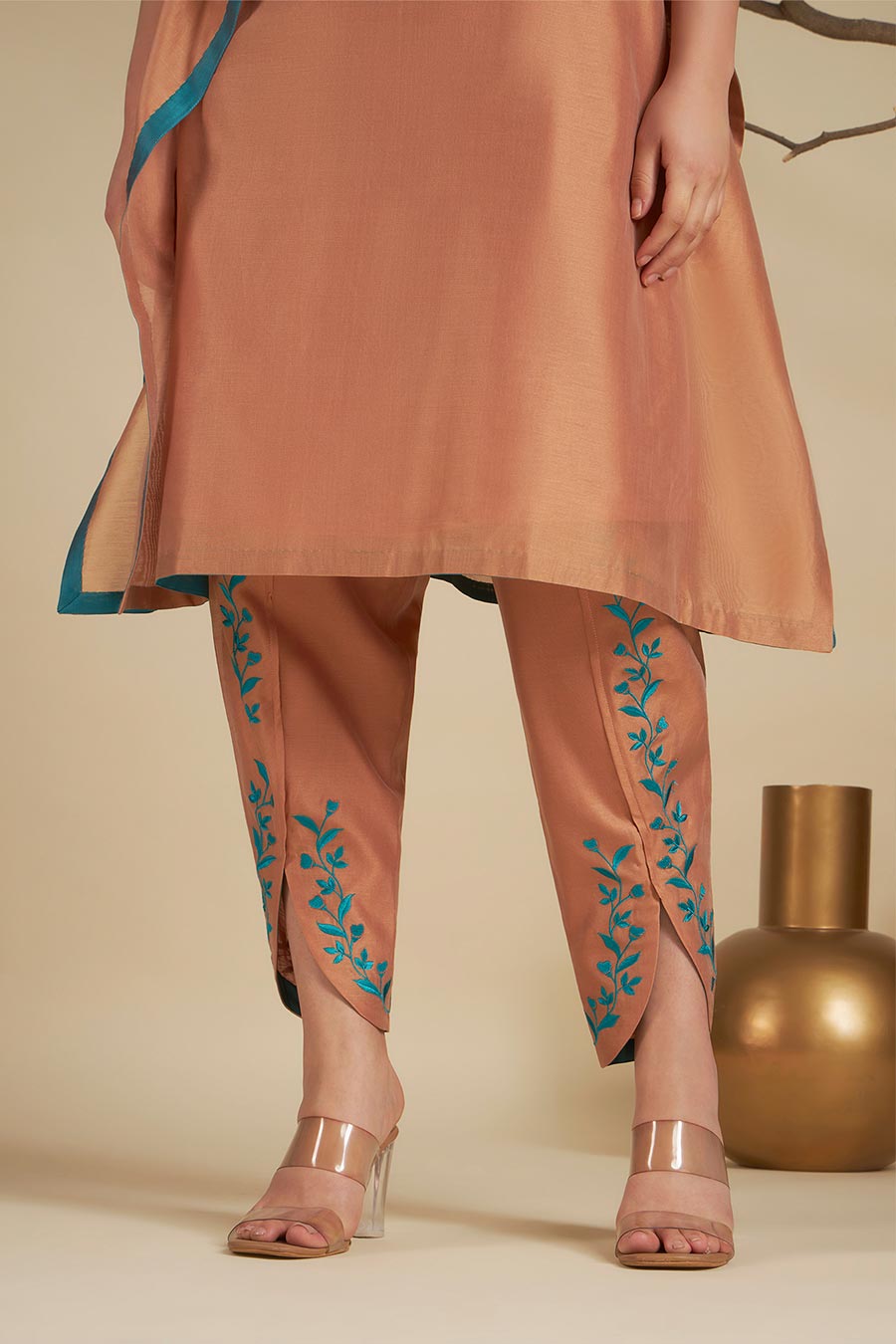 Nysa Peach-Blue Chanderi Embroidered Kaftan Set