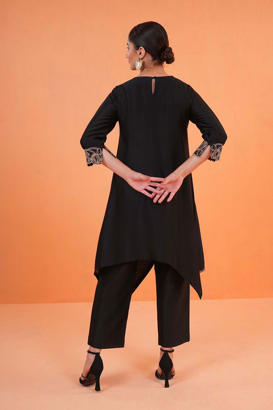 Black Oasis Embroidered Tunic & Pant Set