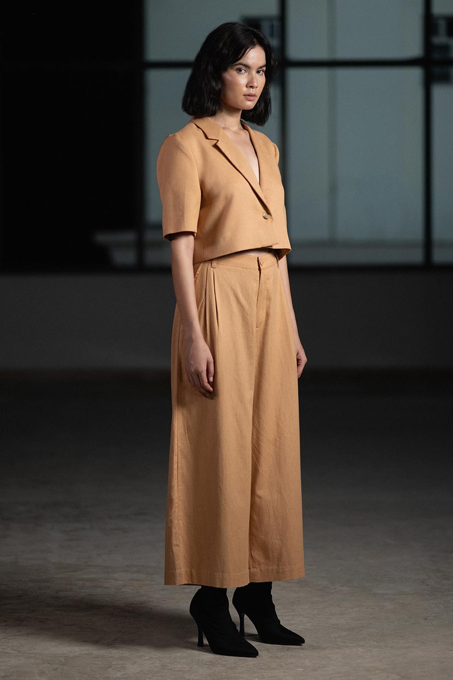 Brown Desert Dune Crop Blazer & Pant Set