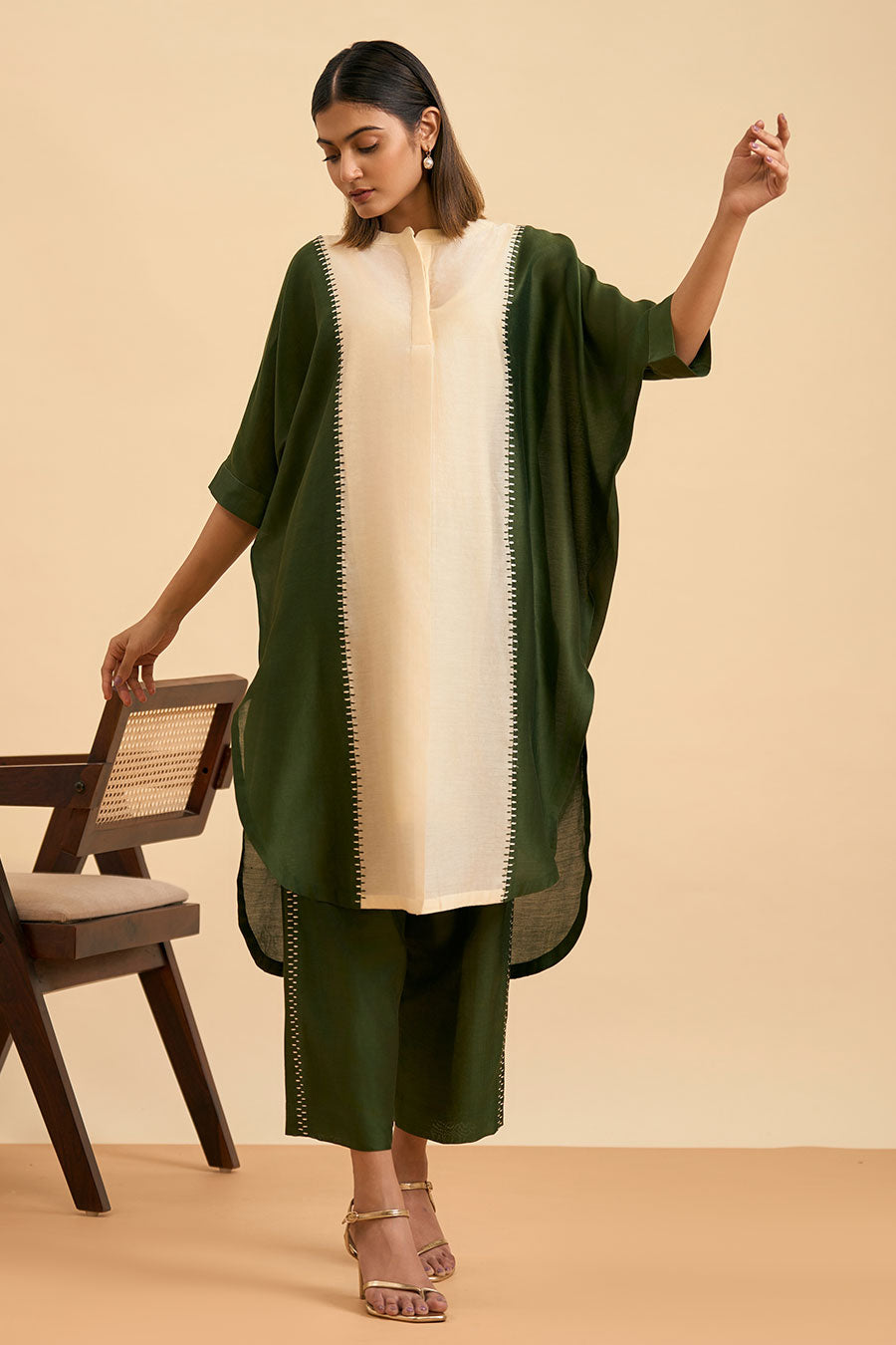 Ivory & Olive Green Mystique Kurta & Pant Set