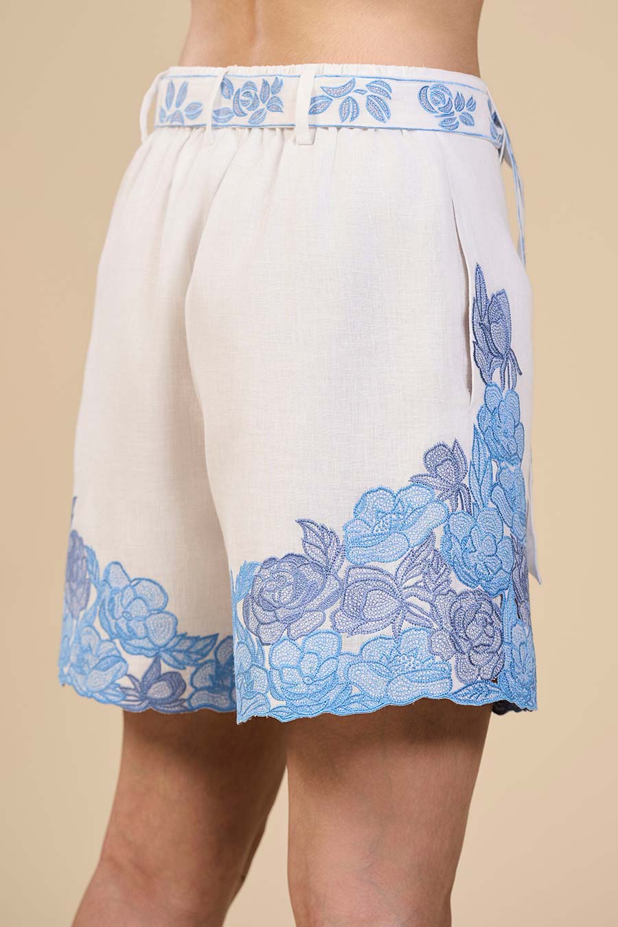 White Rose Bud Embroidered Shorts