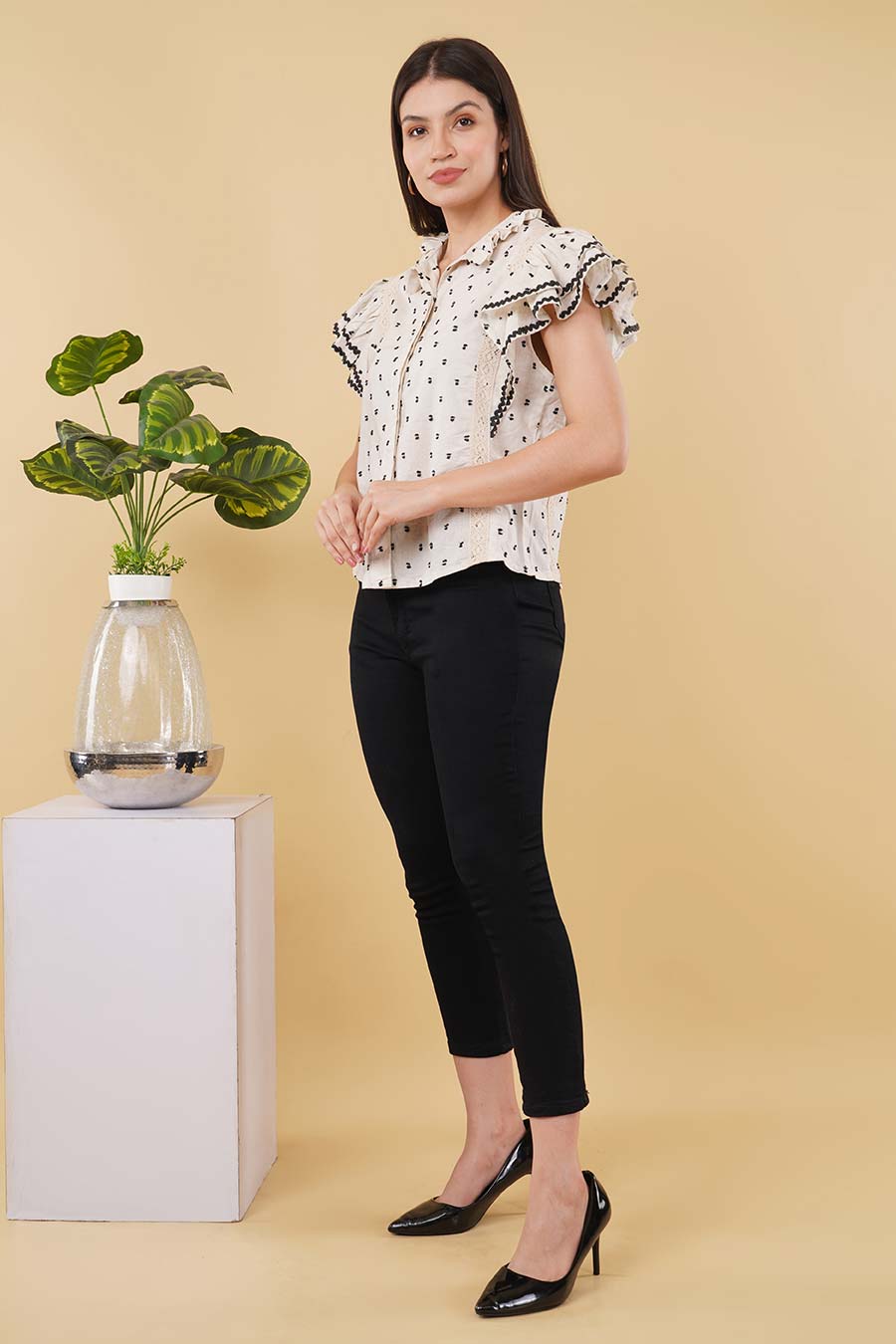 Ivory Linen Dobby Frill Shirt