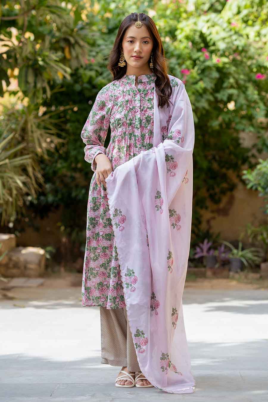 Pink Printed Samaa Salwar Suit