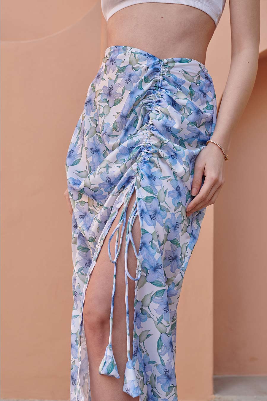 Cloud White Floral Printed Slit Skirt