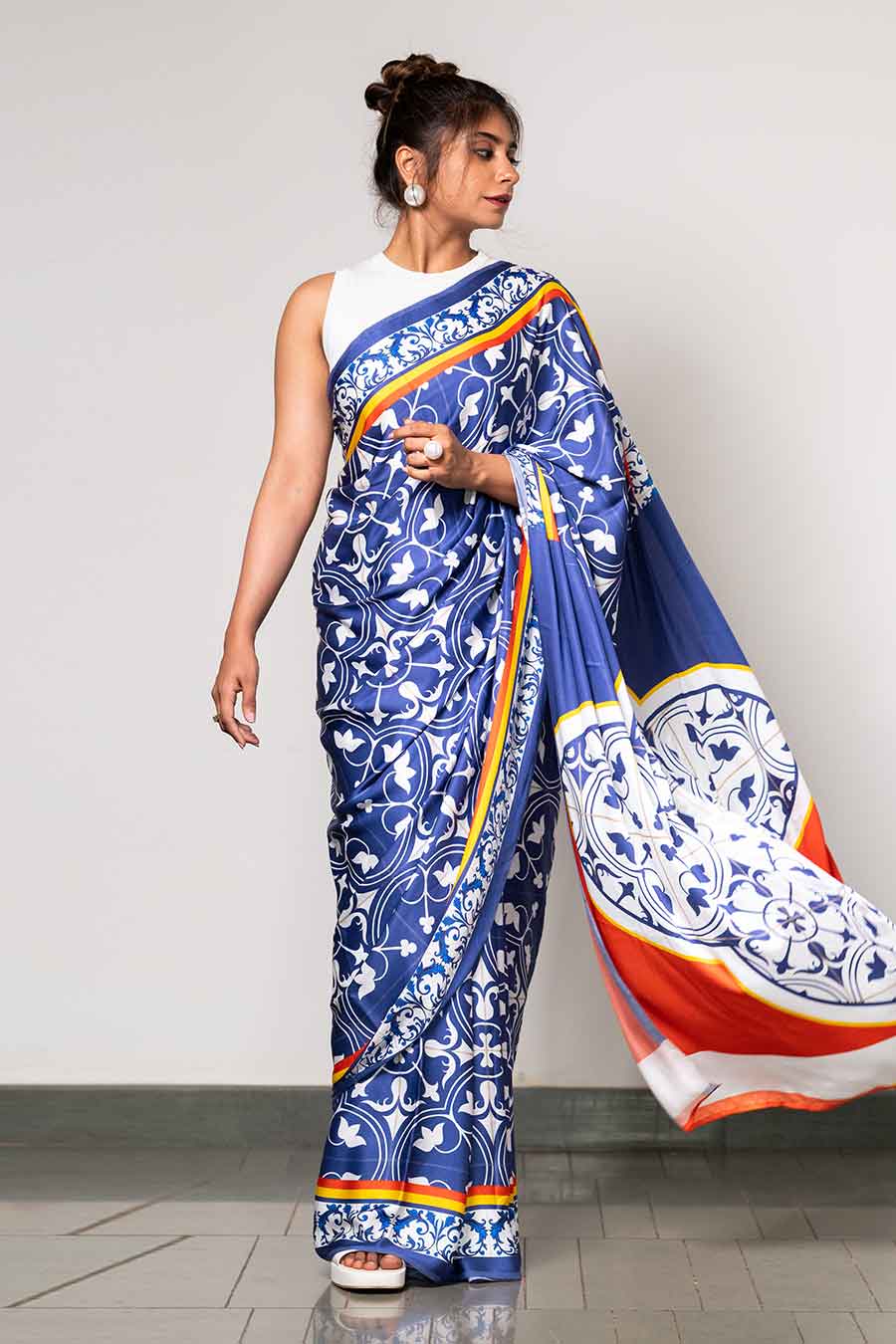 White Printed Opulent Mosaic Saree