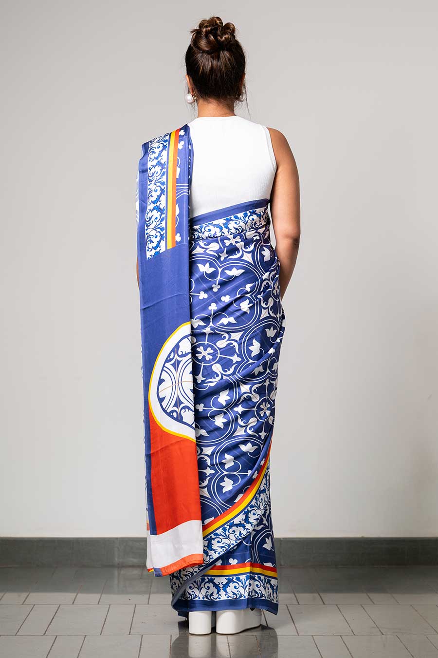 White Printed Opulent Mosaic Saree