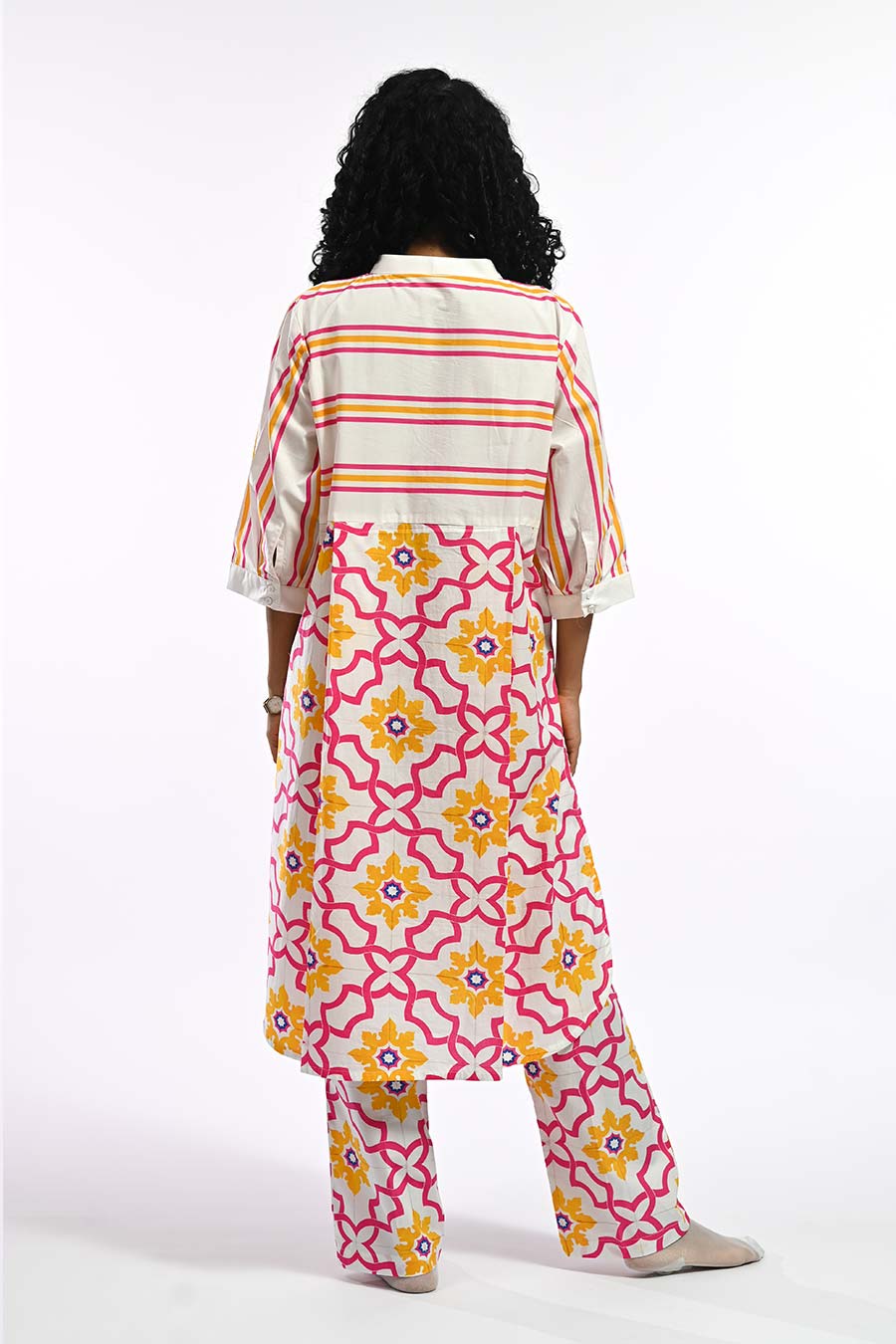 Rosa Porvorim Pink Mosaic Kurta & Pant Set