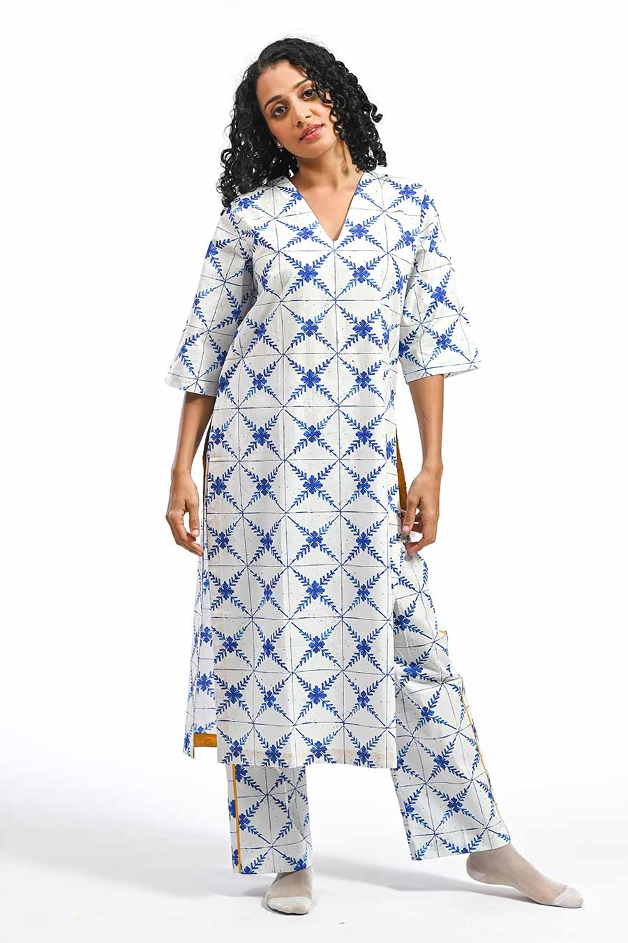 Azul Blue Mosaic Printed Kurta & Pant Set