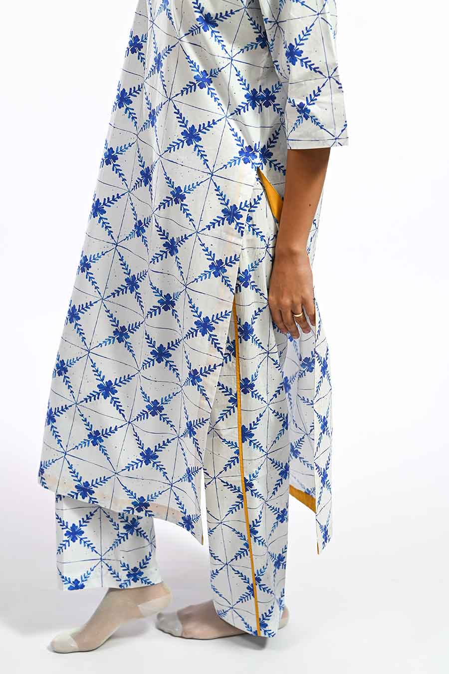 Azul Blue Mosaic Printed Kurta & Pant Set