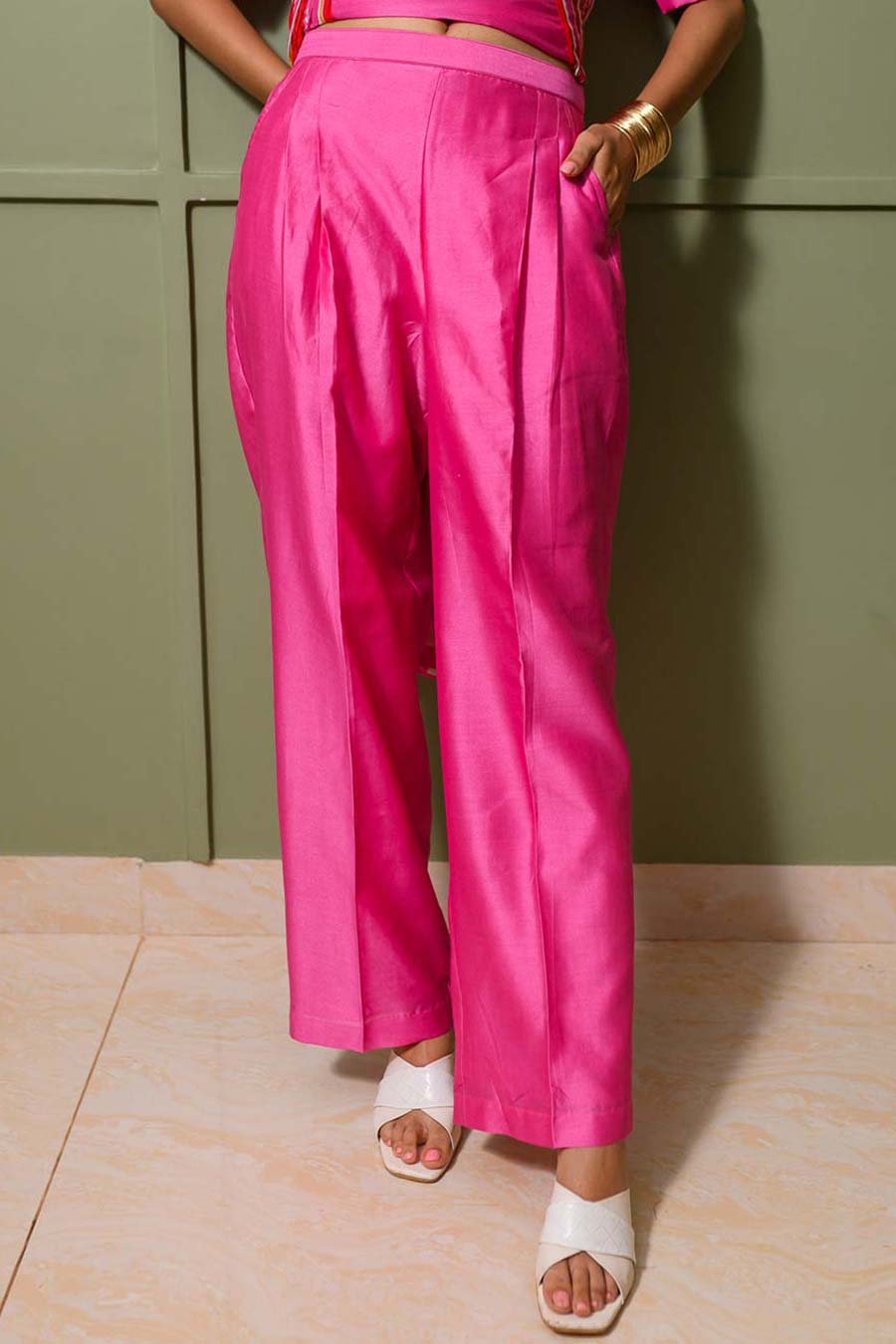 Pink Frangipani Printed Pintuck Kurta & Pant Set