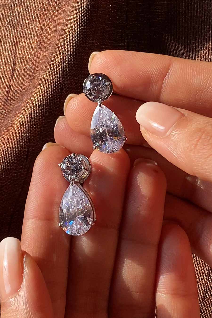 92.5 Sterling Silver Solitaire Teardrop Earrings