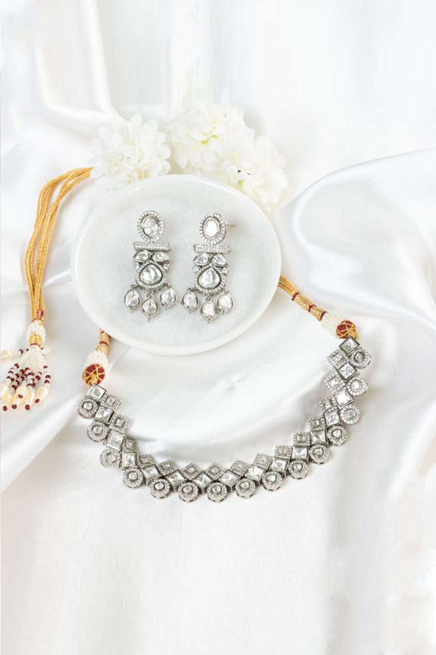 Silver Lunar Glint Polki Necklace Set